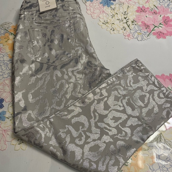 Chicos platinum denim pants - Picture 2 of 6